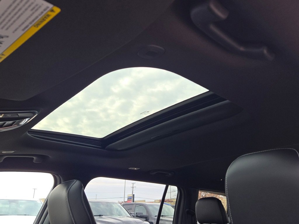 New 2025 Jeep Grand Cherokee L Altitude image 27