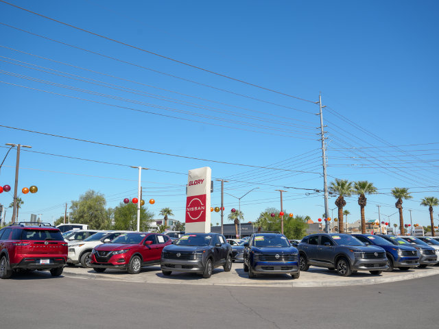 Used 2018 INFINITI Q50 Luxe w/ Essential Package (3.0T Luxe) RWD image 13
