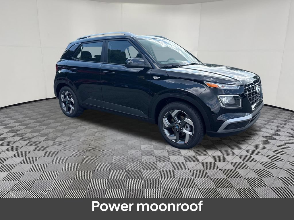 New 2026 Hyundai Venue SEL FWD image 3