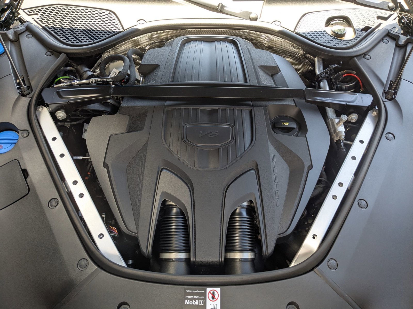 New 2026 Porsche Panamera 4 AWD/4WD image 28