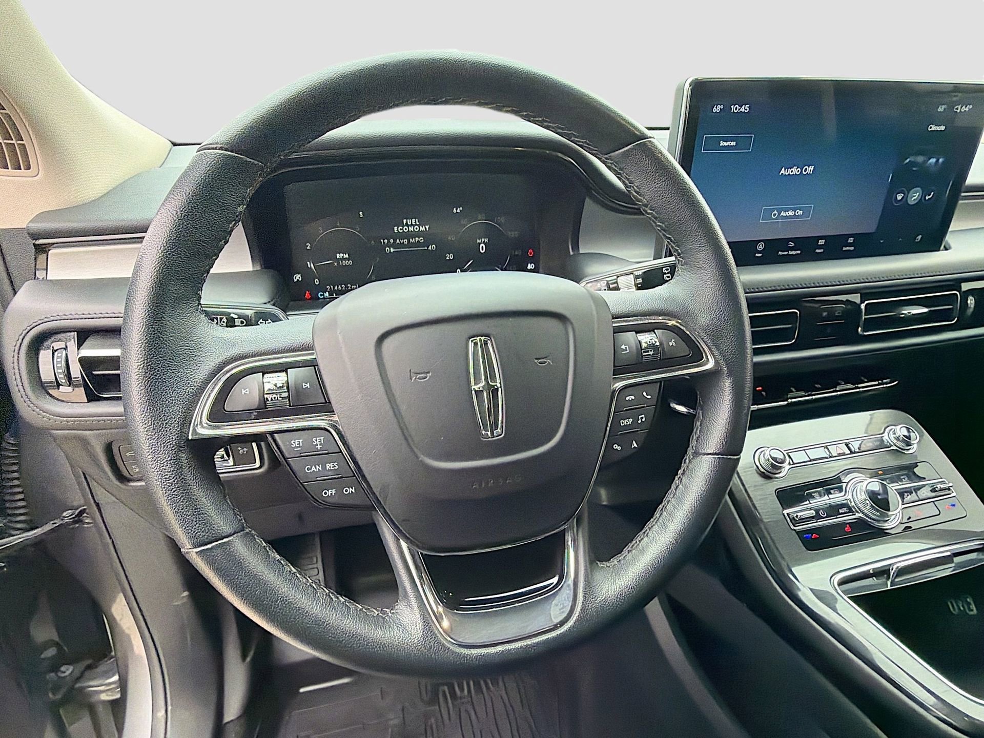 Used 2023 Lincoln Nautilus AWD w/ Premium Package image 15