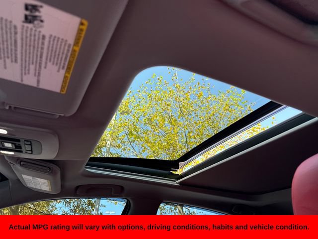 Used 2022 Toyota Camry XSE FWD image 19