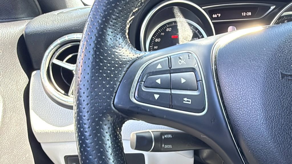 Used 2019 Mercedes-Benz CLA 250 image 31