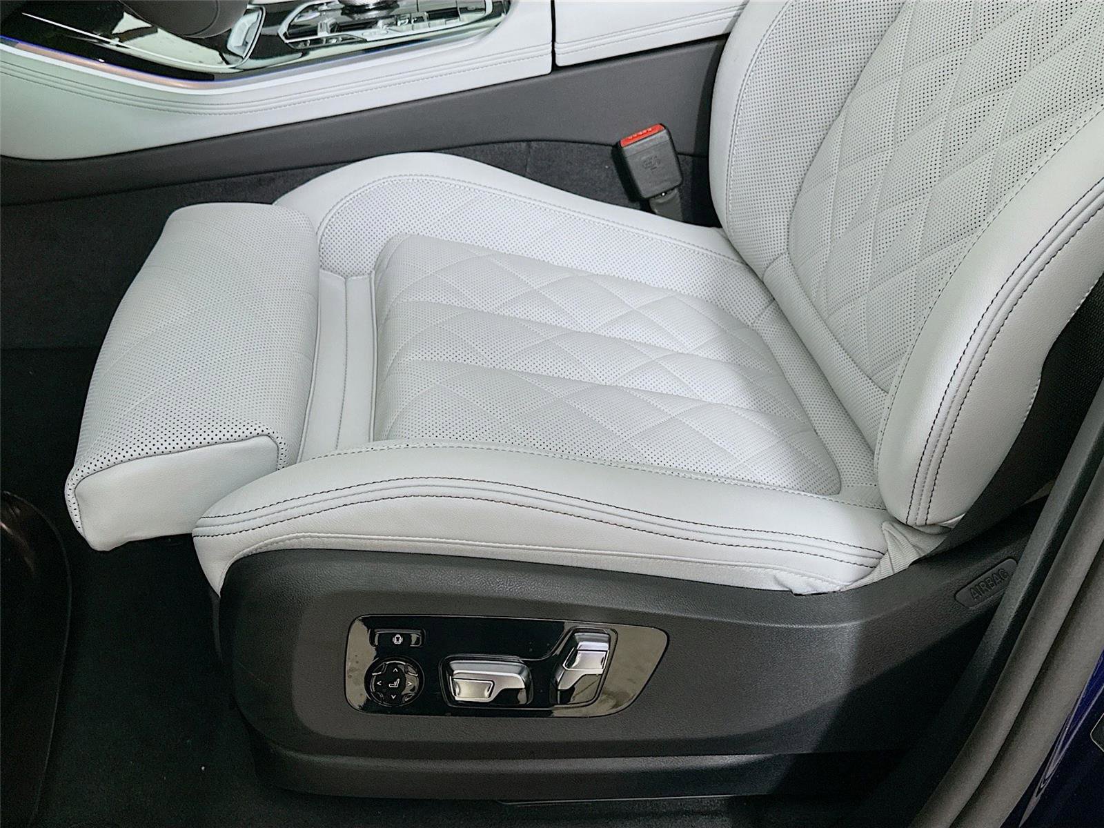 New 2026 BMW X5 xDrive40i w/ M Sport Package image 20