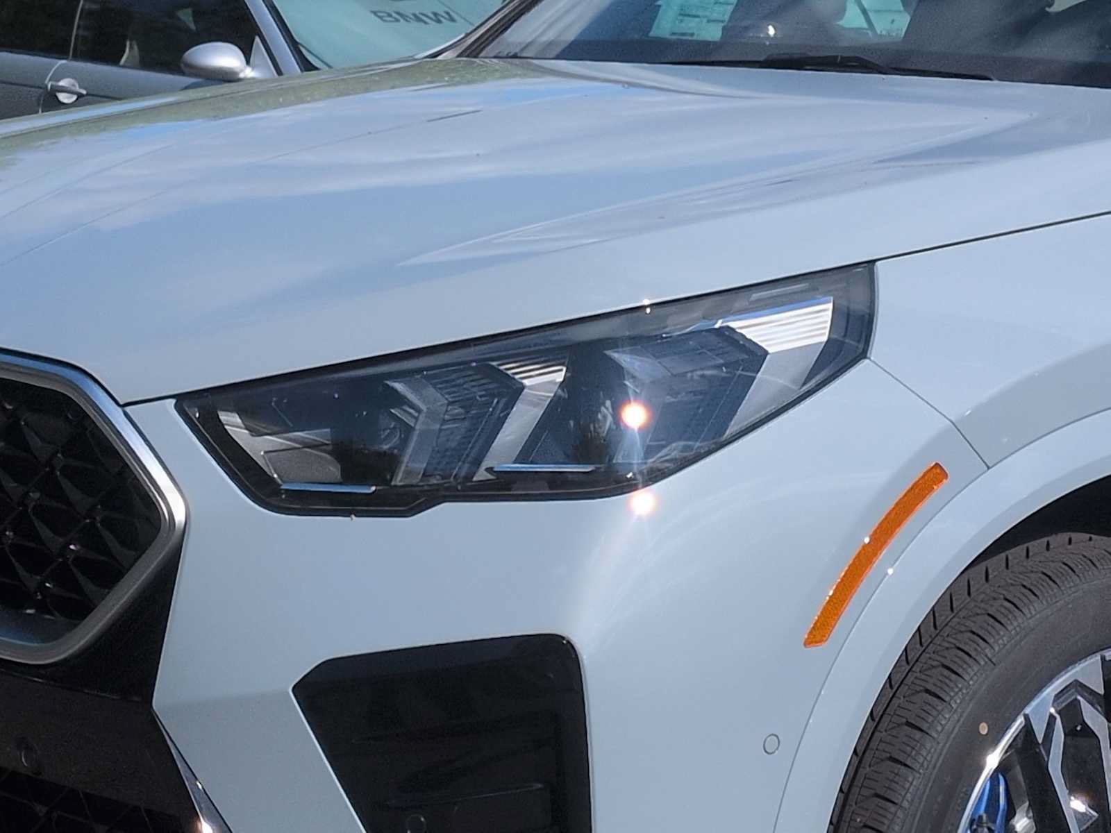New 2026 BMW X2 xDrive28i w/ Technology Package AWD/4WD image 11