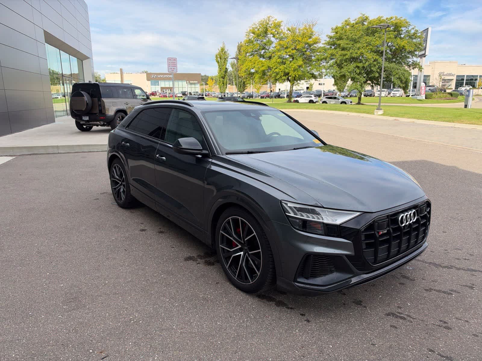 Used 2023 Audi SQ8 Prestige AWD/4WD image 7