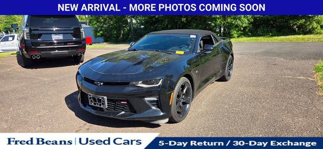 Used 2017 Chevrolet Camaro SS RWD image 3