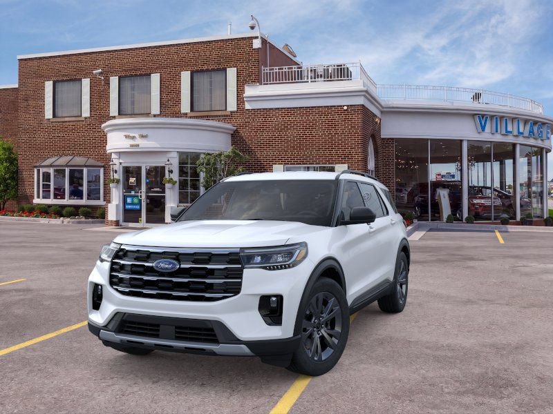 New 2026 Ford Explorer Active w/ Active Comfort Package AWD/4WD image 2