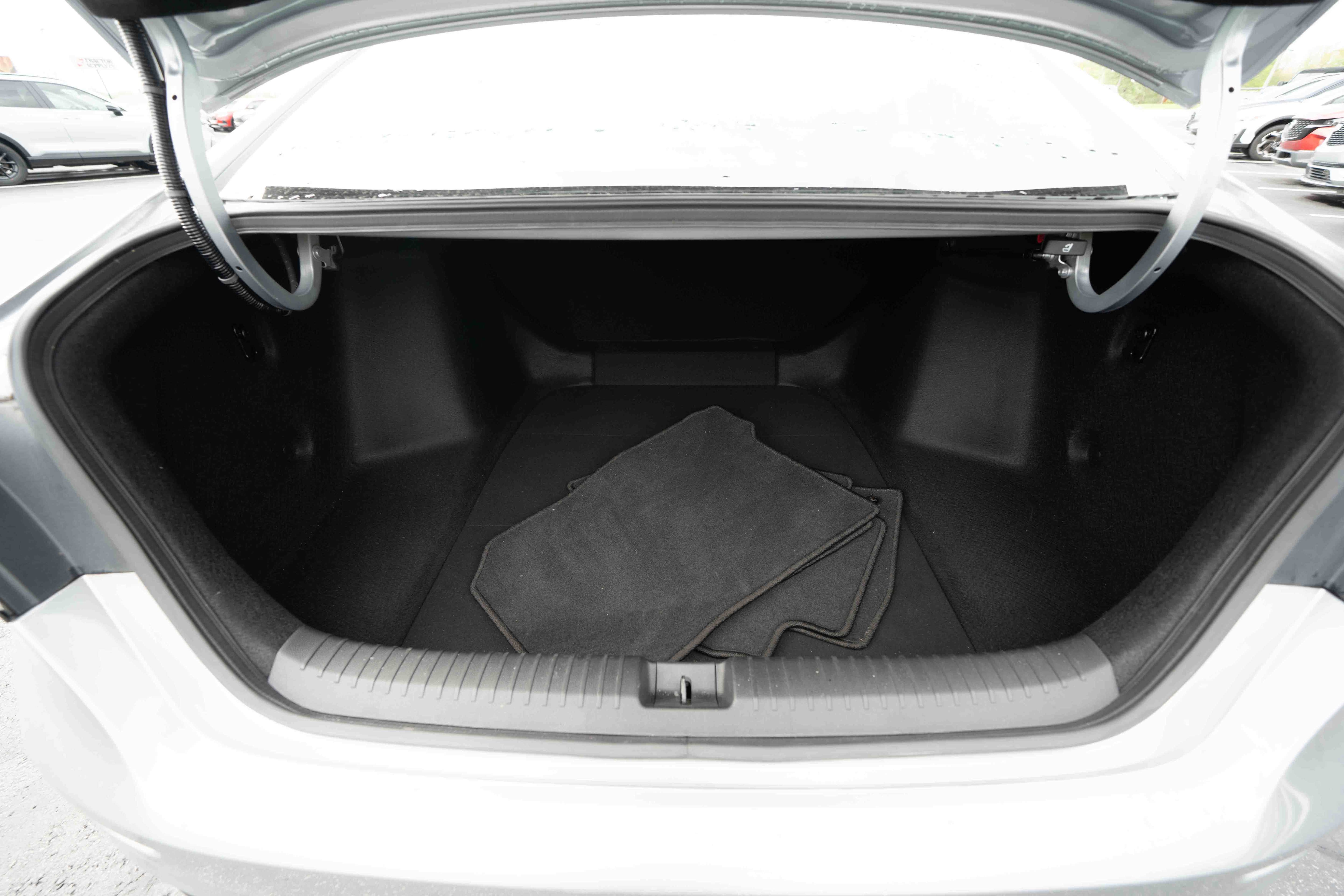 Used 2023 Honda Accord LX image 27