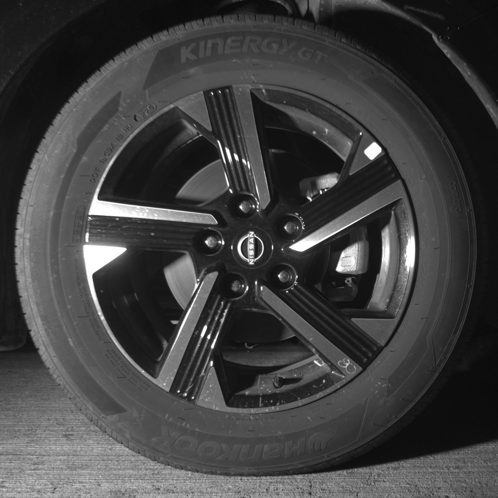 Used 2025 Nissan Sentra SV image 13