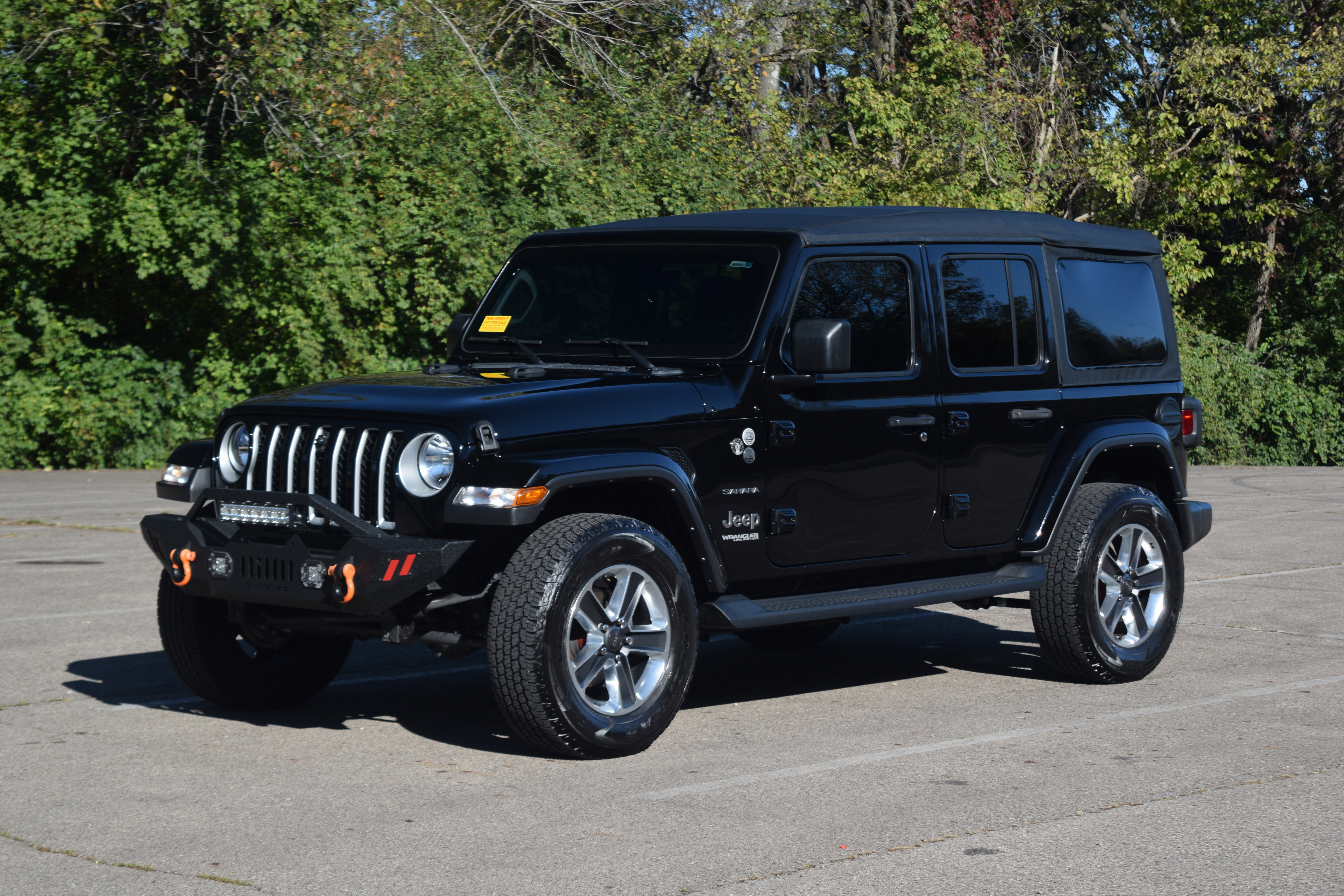 Used 2022 Jeep Wrangler Unlimited Sahara w/ Cold Weather Group image 21