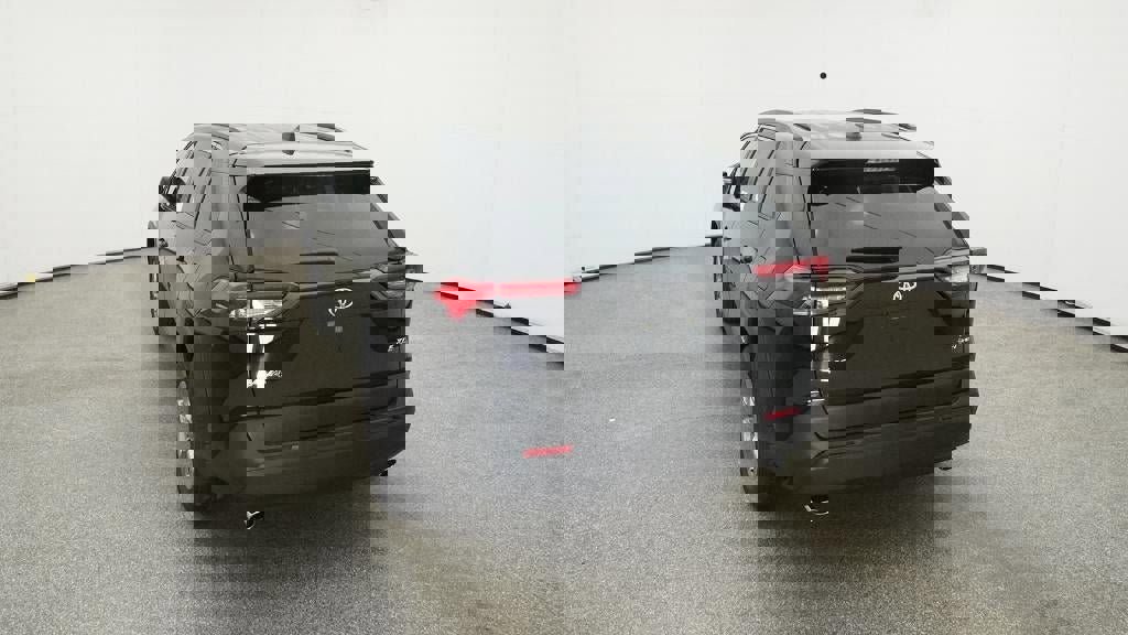 New 2025 Toyota RAV4 XLE image 6