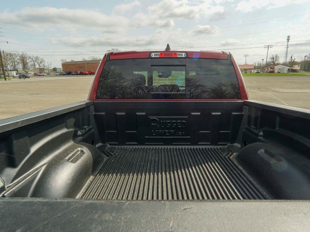 Used 2025 RAM 1500 Big Horn AWD/4WD image 10
