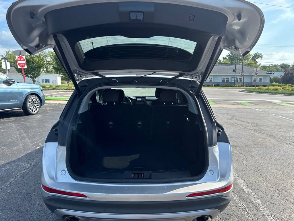 Used 2020 Lincoln Corsair AWD w/ Equipment Group 101A image 39