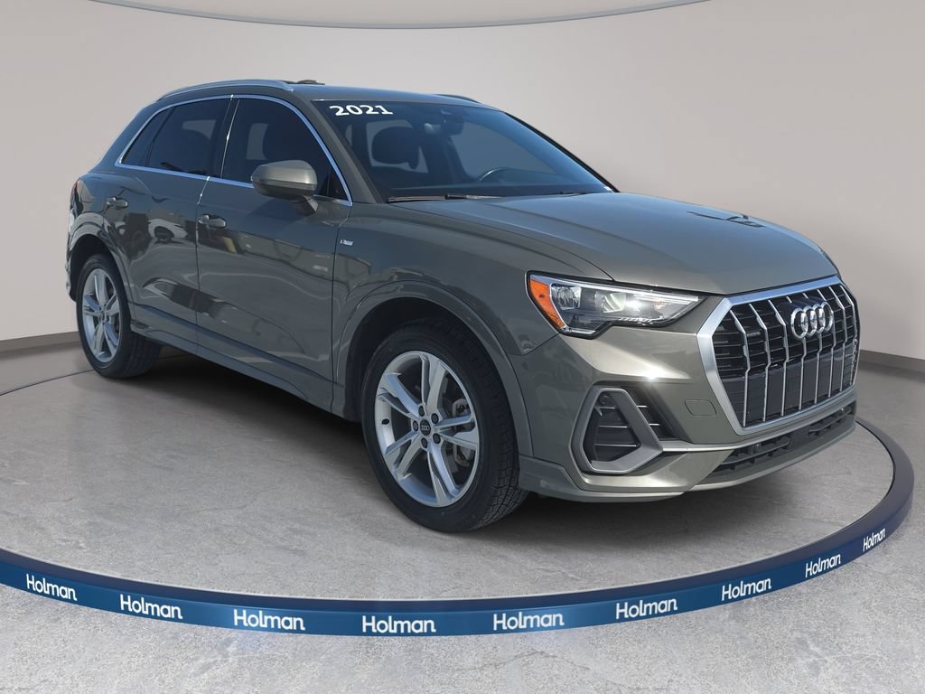 Used 2021 Audi Q3 2.0T Premium w/ Convenience Package AWD/4WD image 5