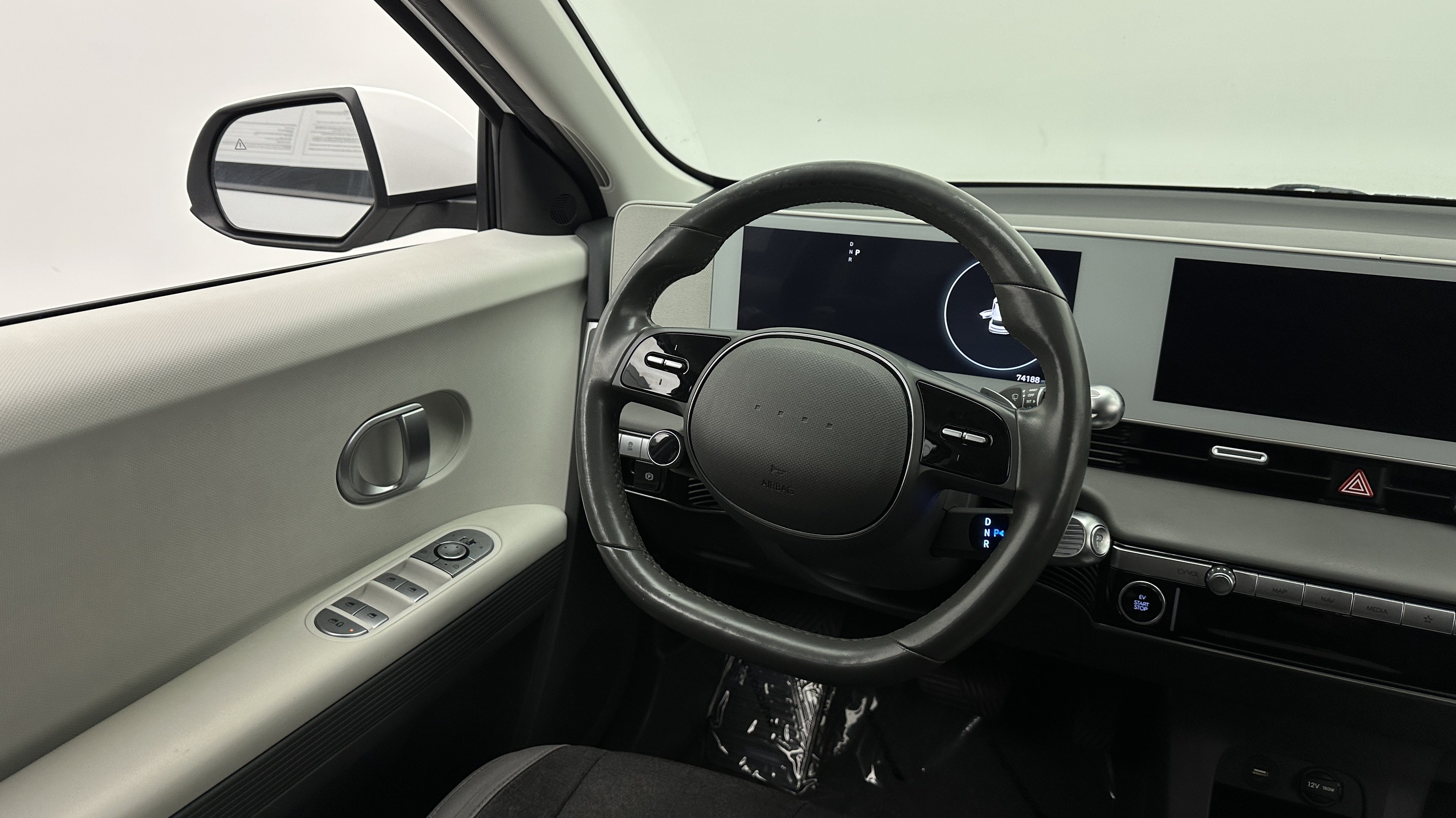 Used 2024 Hyundai Ioniq 5 SEL AWD/4WD image 27