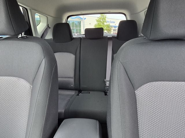 Used 2025 Kia Soul LX w/ LX Technology Package FWD image 31