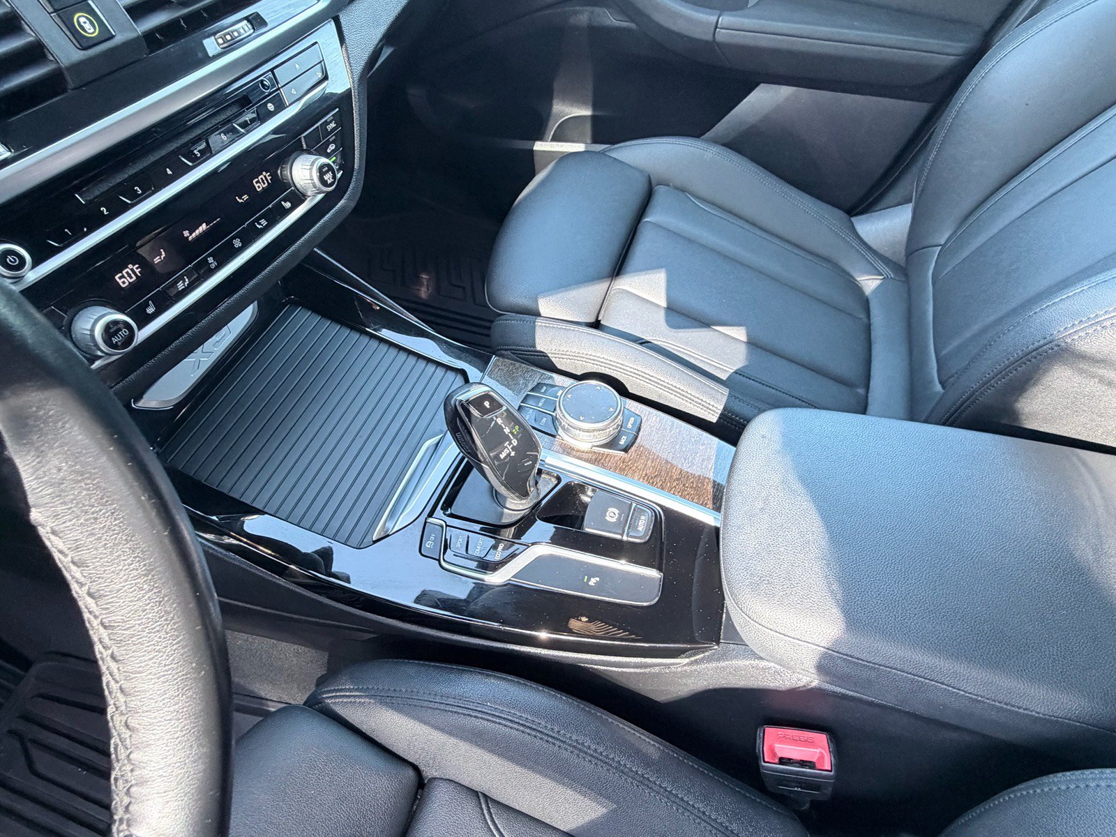 Used 2019 BMW X3 sDrive30i w/ Convenience Package RWD image 14