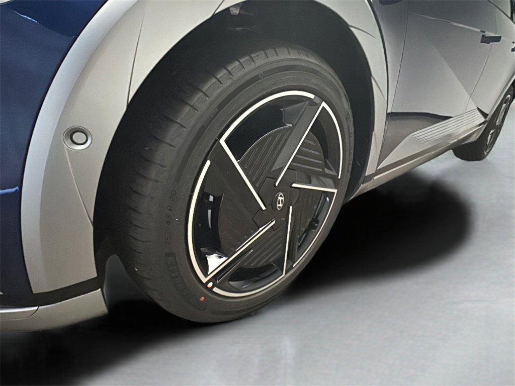 New 2026 Hyundai Ioniq 5 Limited image 4