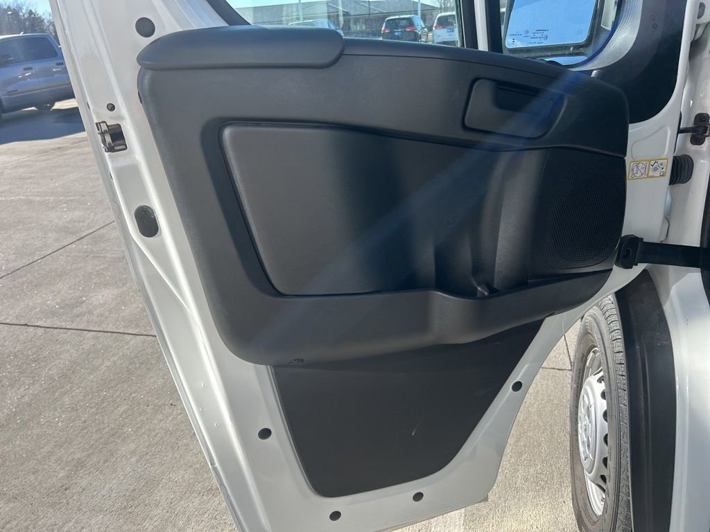 New 2024 RAM ProMaster 2500 w/ Convenience Group image 13