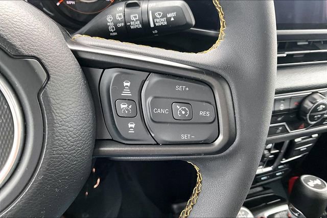 Used 2024 Jeep Wrangler Willys image 19