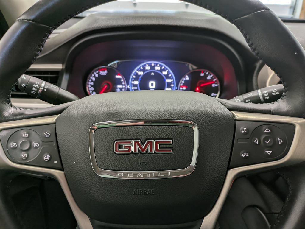Used 2022 GMC Acadia Denali w/ Black Diamond Edition AWD/4WD image 20