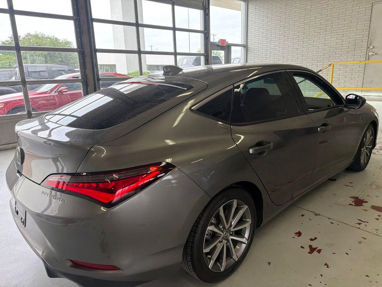 Used 2025 Acura Integra FWD image 6