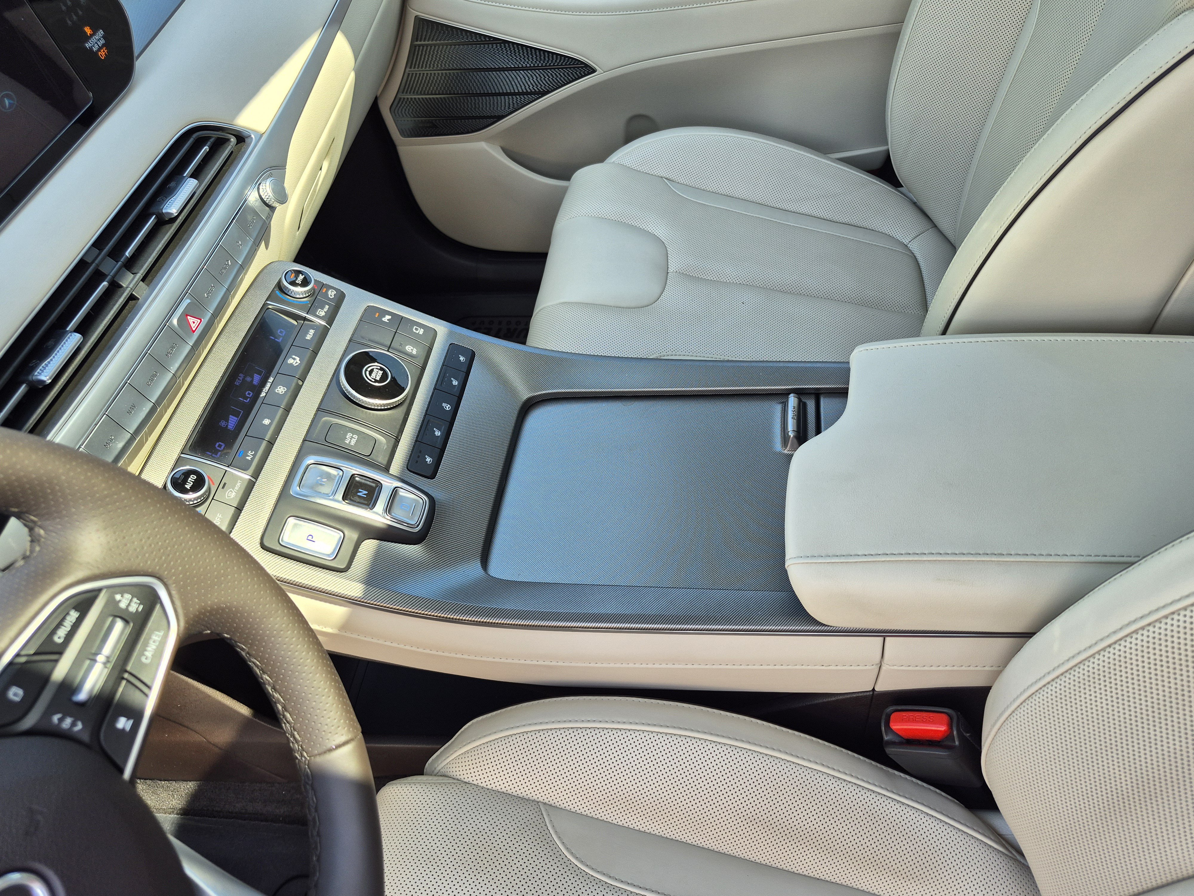 Used 2020 Hyundai Palisade Limited FWD image 24