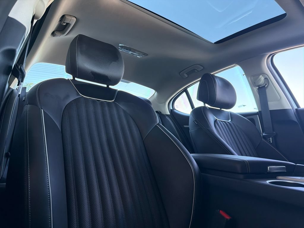 New 2026 Genesis G70 2.5T Prestige RWD image 17