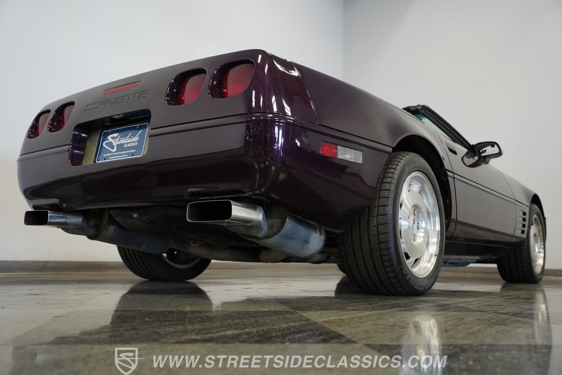 Used 1993 Chevrolet Corvette Convertible image 36