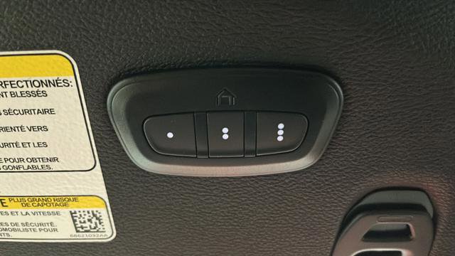 Used 2024 Jeep Wrangler Sport S image 33