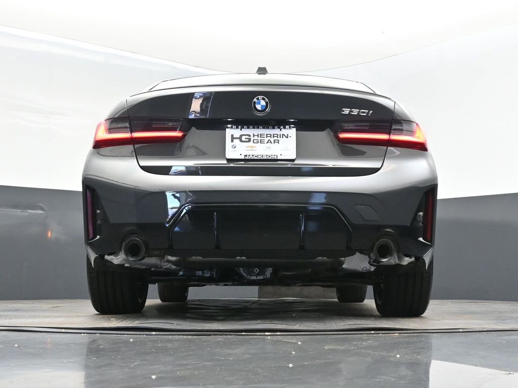 New 2026 BMW 330i Sedan w/ M Sport Package image 41