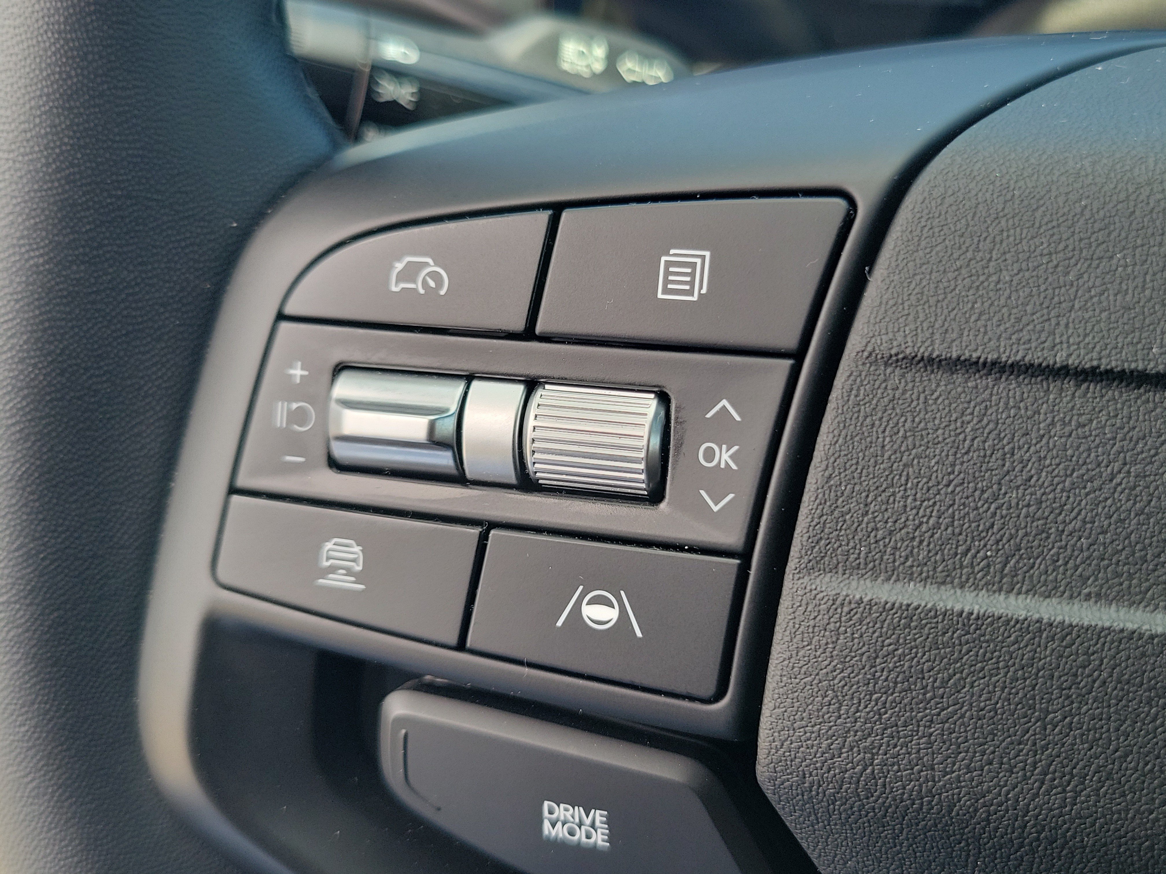 Used 2025 Kia K4 EX FWD image 19