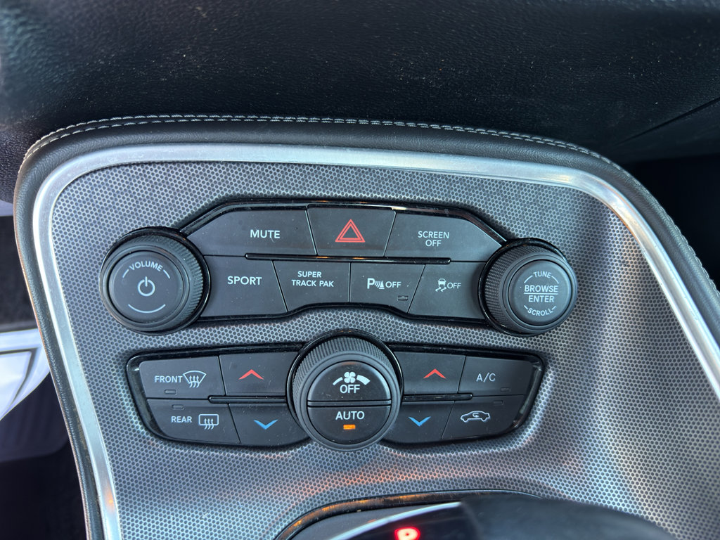 Used 2017 Dodge Challenger GT w/ Technology Group image 16