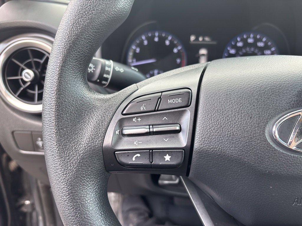 Used 2022 Hyundai Kona SEL FWD image 18