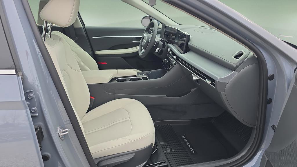 New 2026 Hyundai Sonata SEL AWD/4WD image 13