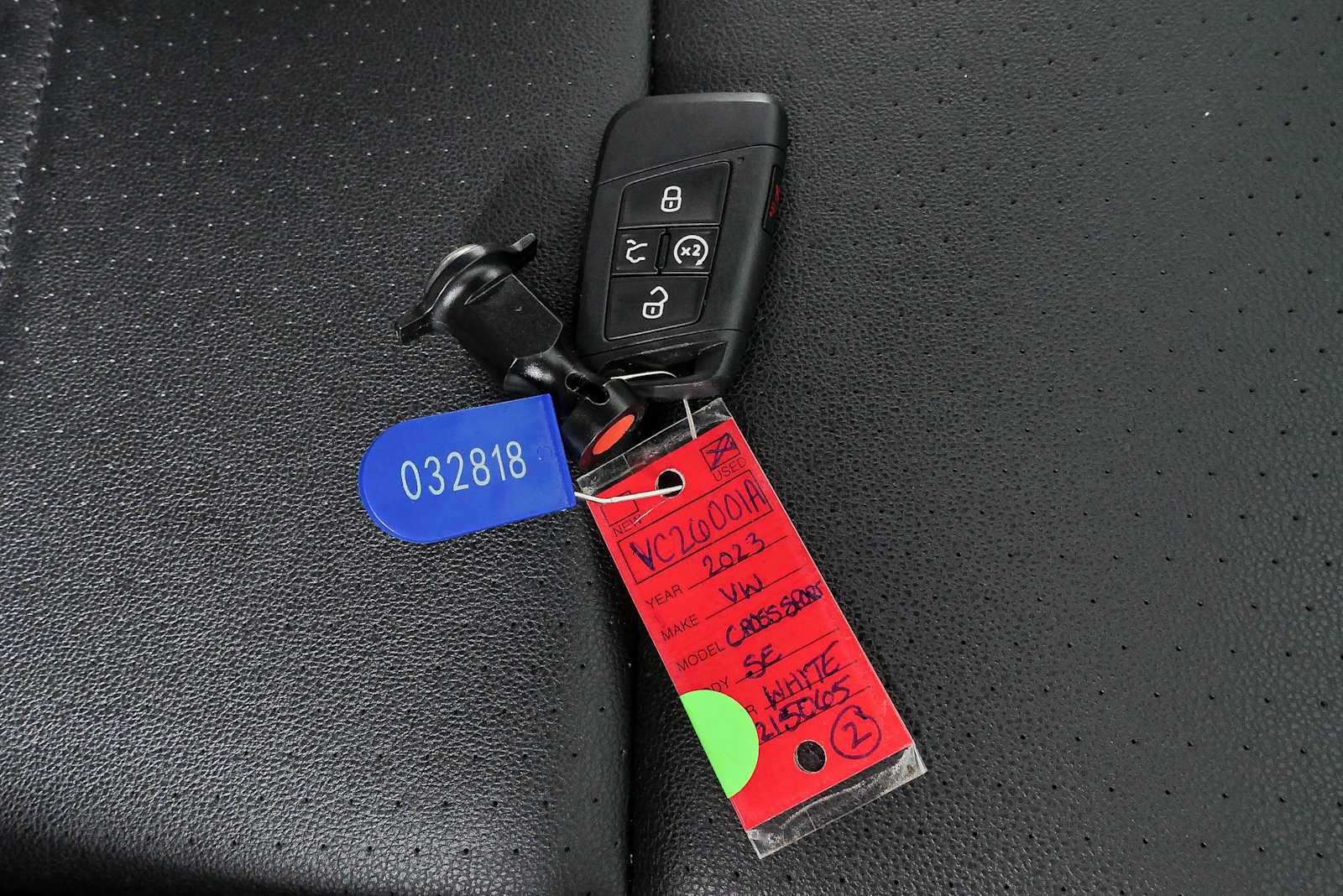 Certified 2023 Volkswagen Atlas Cross Sport SE FWD image 23