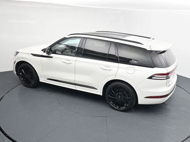 Used 2023 Lincoln Aviator Reserve w/ Equipment Group 201A AWD/4WD image 27