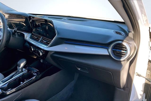 Used 2024 Chevrolet Trax LT image 25