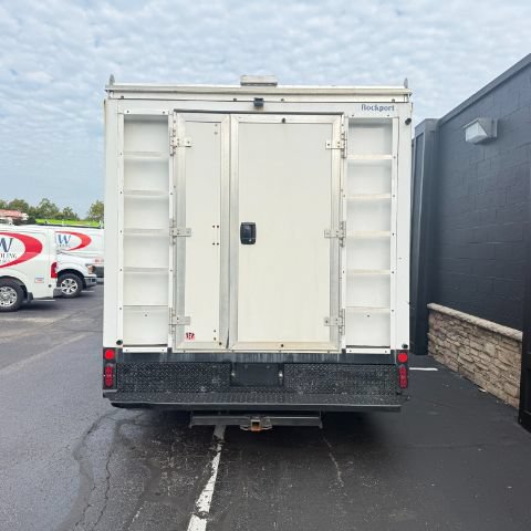Used 2018 GMC Savana 3500 w/ Power Convenience Package RWD image 5