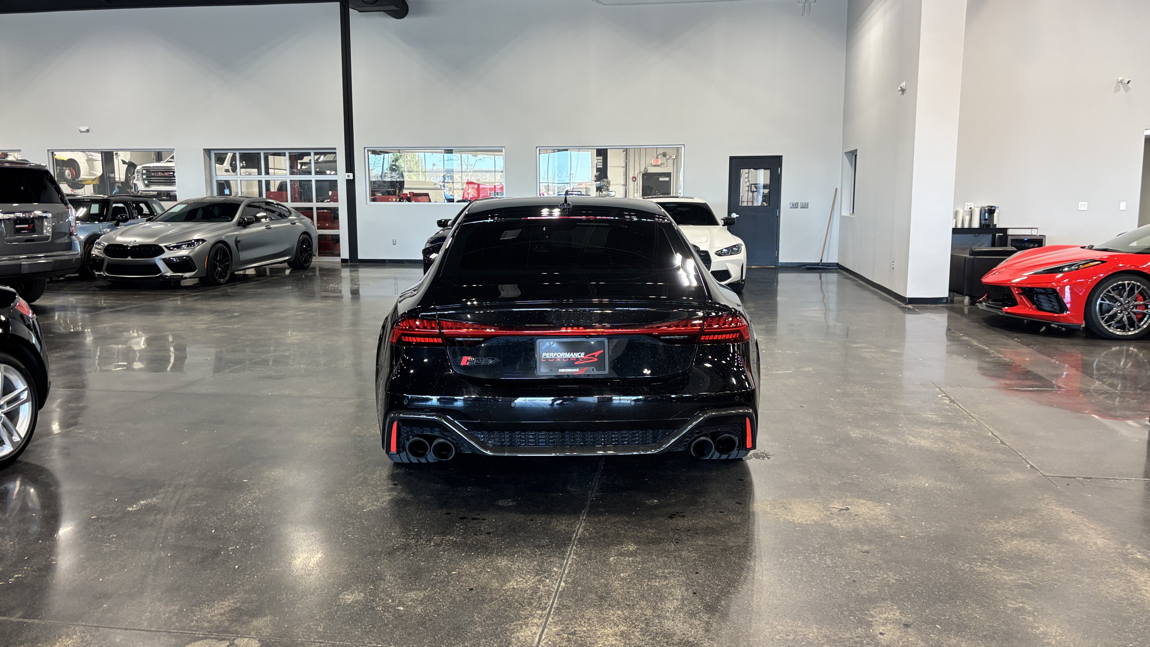 Used 2021 Audi RS 7 Sportback w/ Carbon Optic Package AWD/4WD image 3
