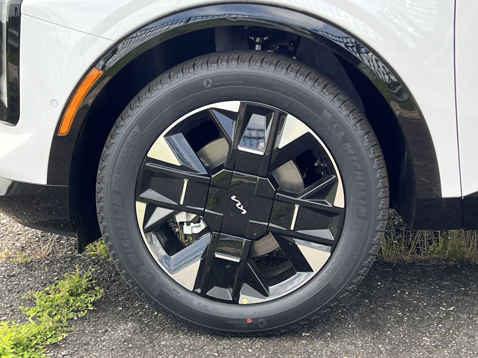 New 2026 Kia Sportage SX AWD/4WD image 25