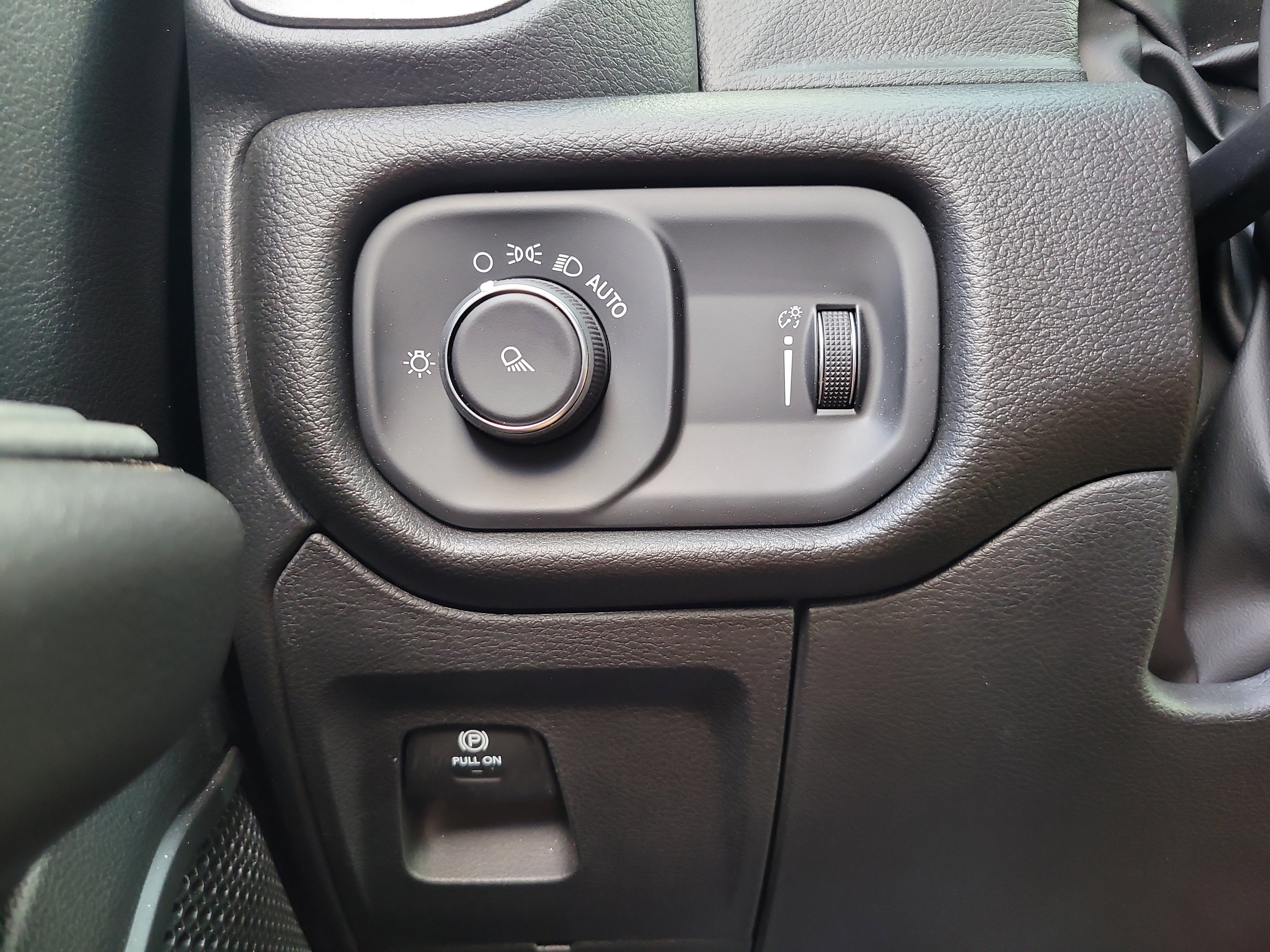 Used 2026 RAM 1500 Tradesman RWD image 32