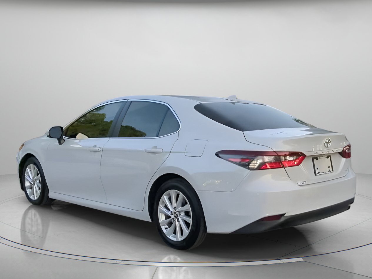 Used 2023 Toyota Camry LE FWD image 20