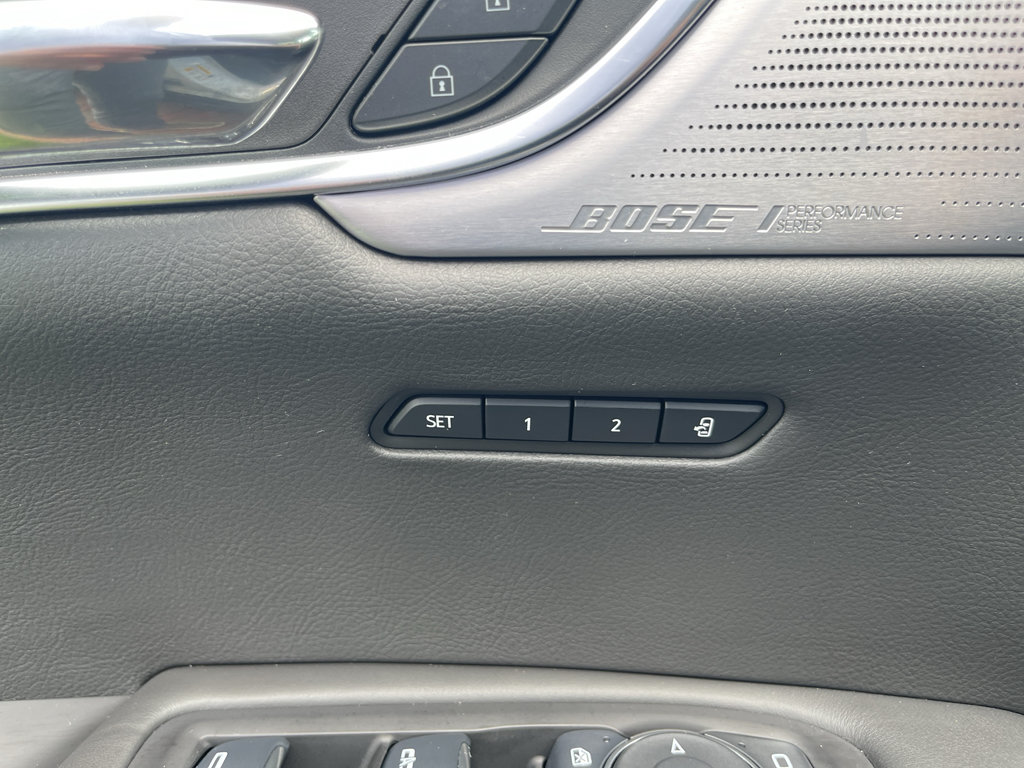 Used 2025 Cadillac XT6 Sport w/ Platinum Package AWD/4WD image 21