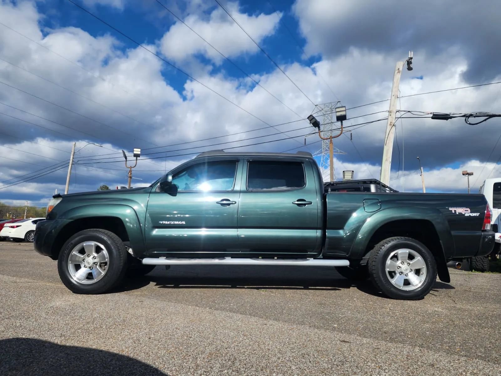 Used 2010 Toyota Tacoma PreRunner image 4