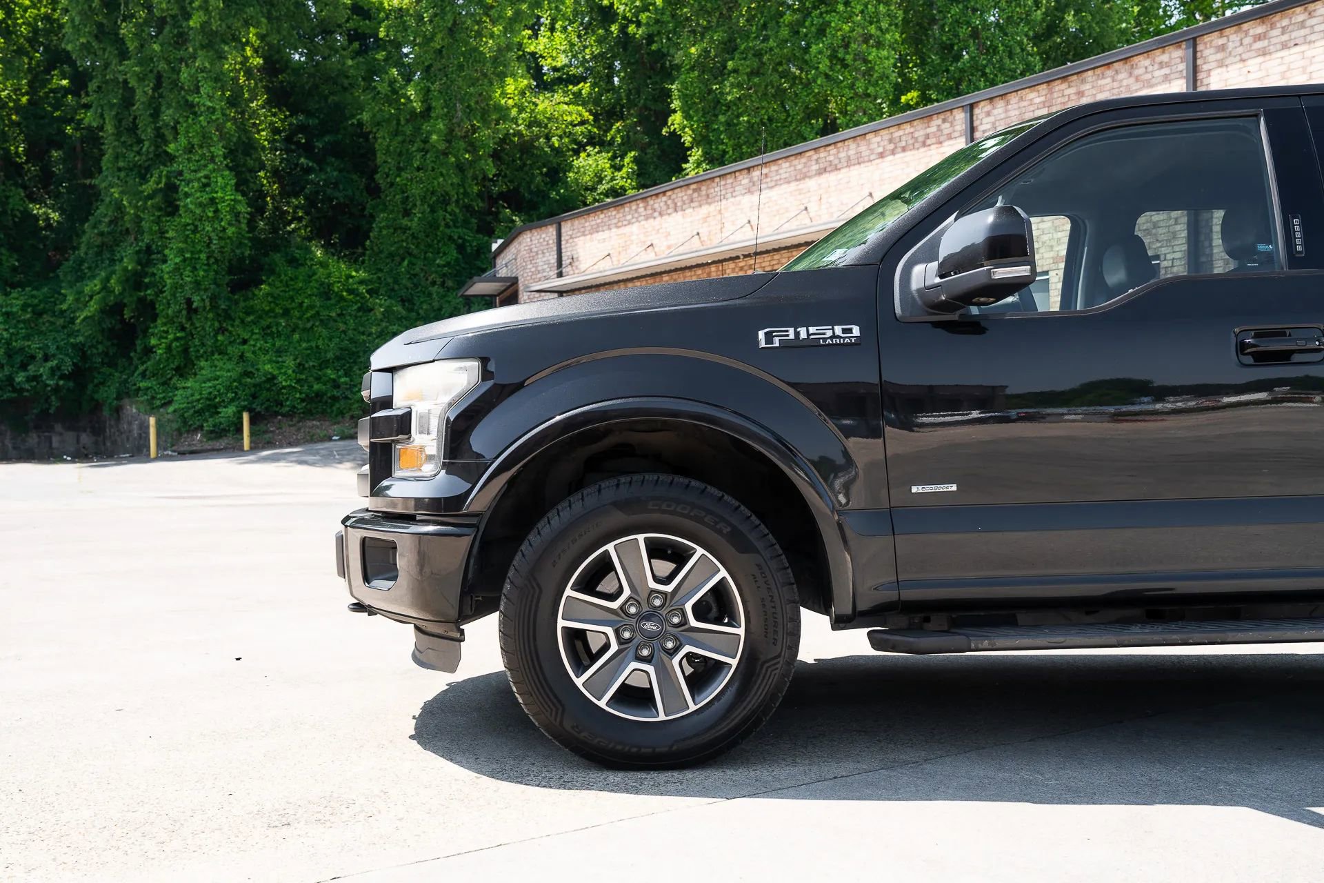 Used 2015 Ford F150 Lariat AWD/4WD image 3