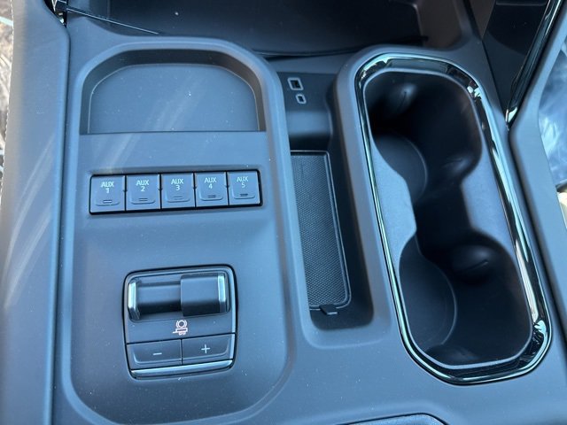New 2026 GMC Sierra 2500 AT4X image 18