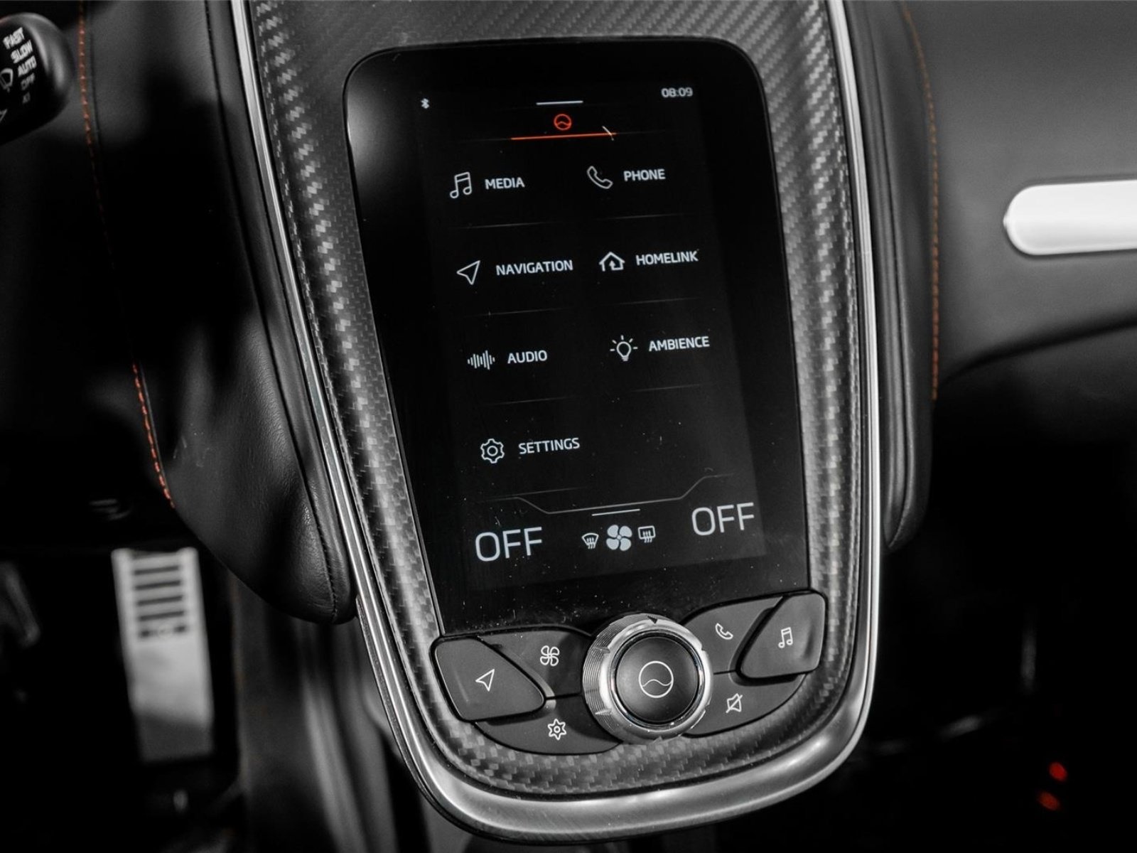 Used 2023 McLaren GT RWD image 36