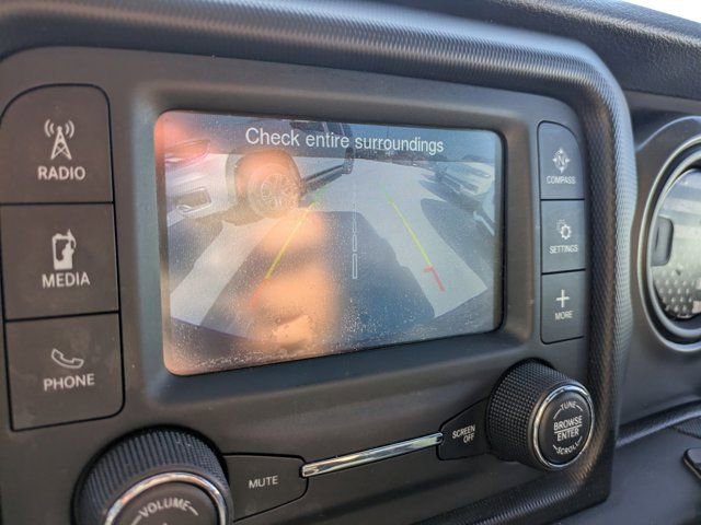 Used 2018 Jeep Wrangler Sport image 13